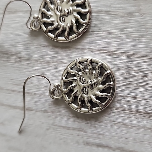 SUN Earings French hook Stainless Hook - Picture 4 of 5